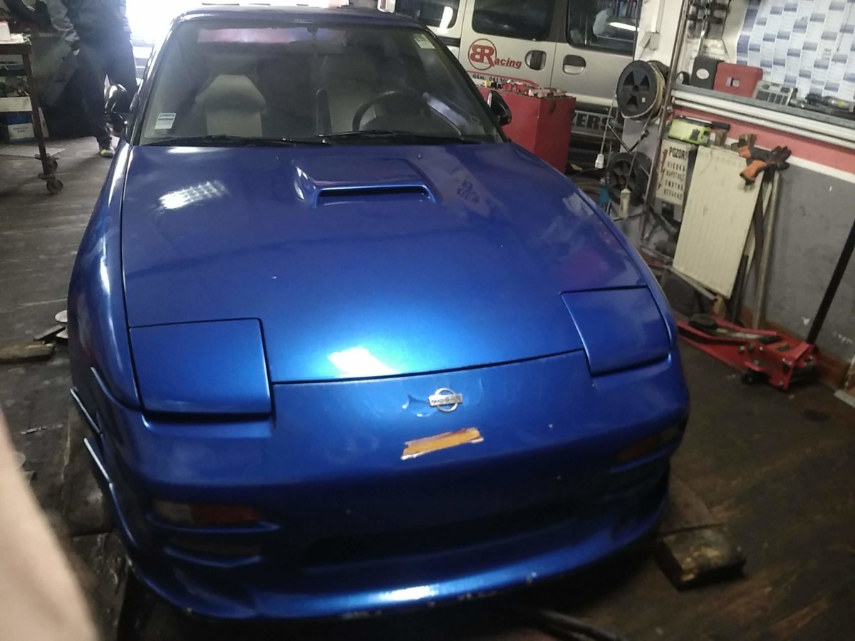 Nissan zx 200